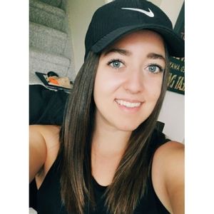 Meet your Posher, Mia